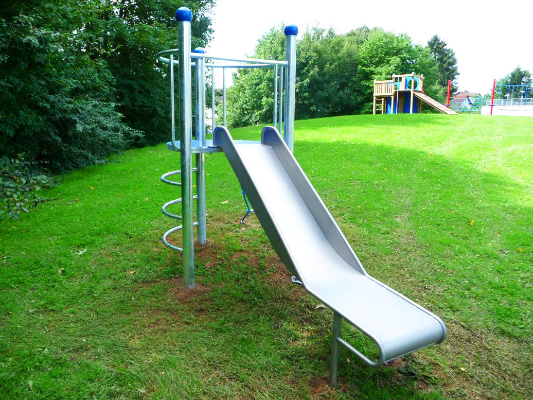 Kleinkinderrutschen_BUCK_Freizeitgeraete_1