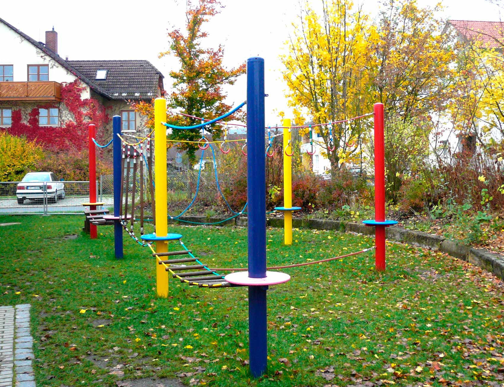 Motorikstrecke-Spielplatz__2_BUCK_Freizeitgeraete_slider