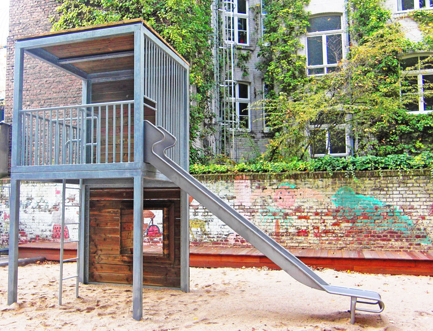 Rutschentuerme_TURM-Kasten_BUCK_Freizeitgeraete_Slider