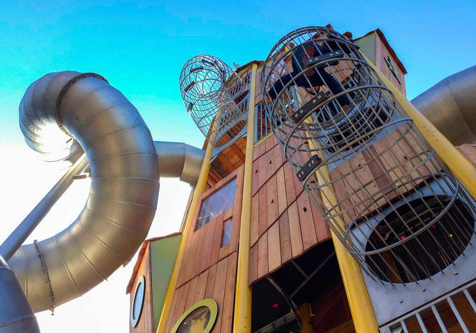 Rutschentuerme_VILLA-TURM_BUCK_Freizeitgeraete_Slider3